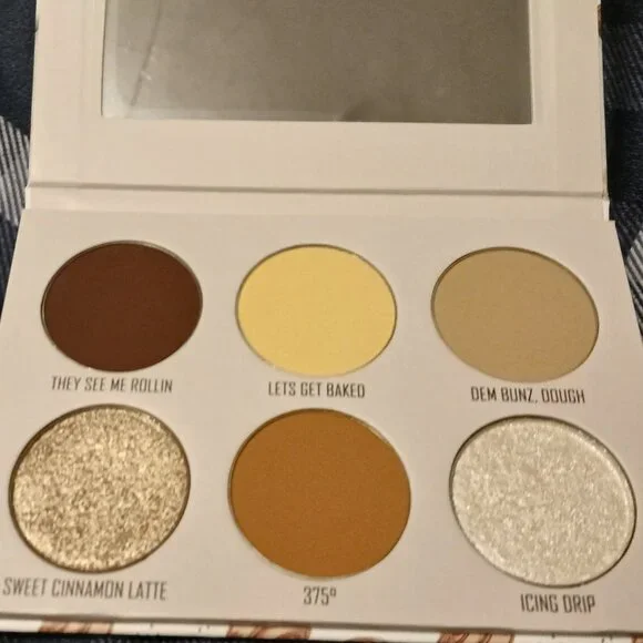 GIVE ME GLOW SWEET AND STICKY - Picture 2 of 2